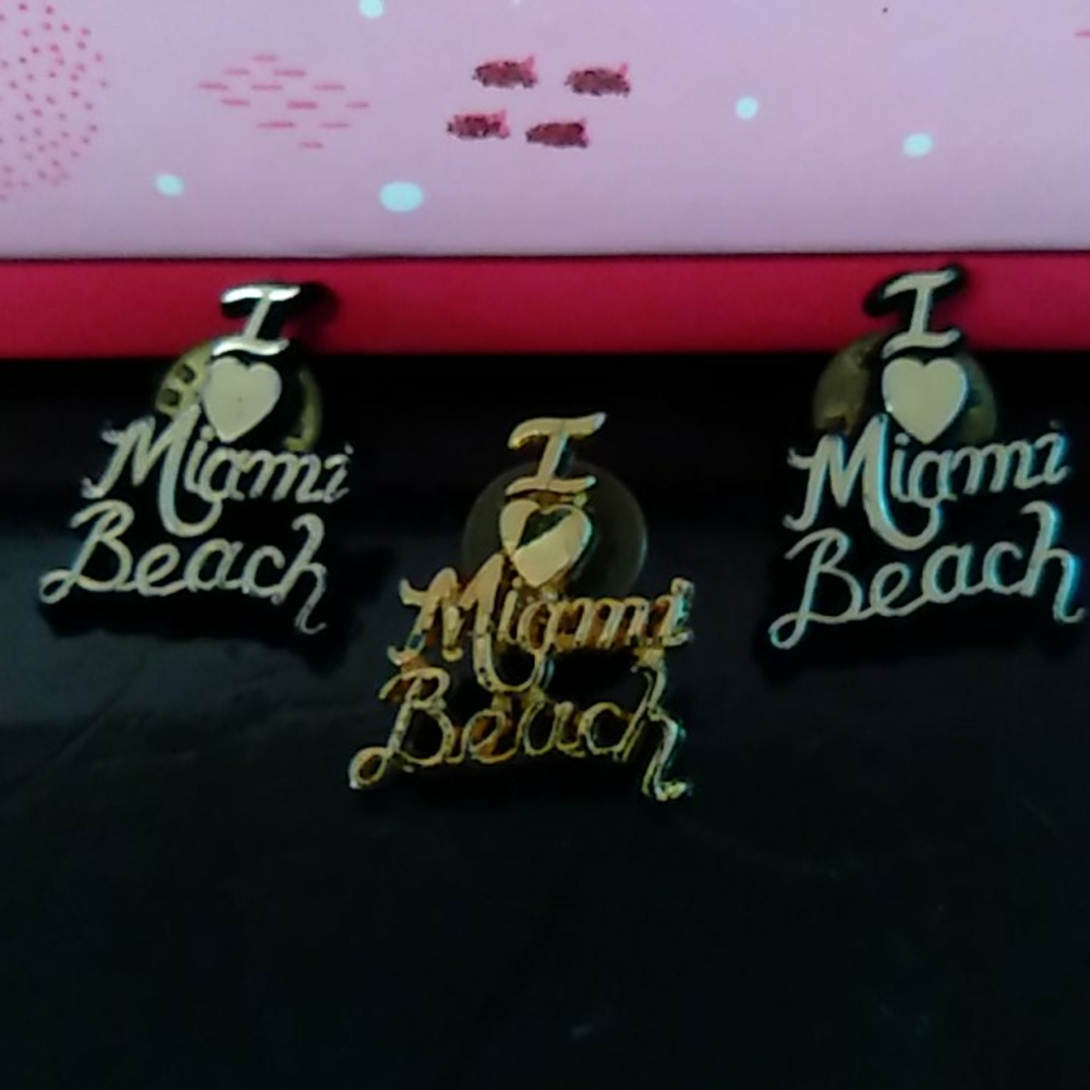 Vintage I lOVE MIAMI BEACH pins